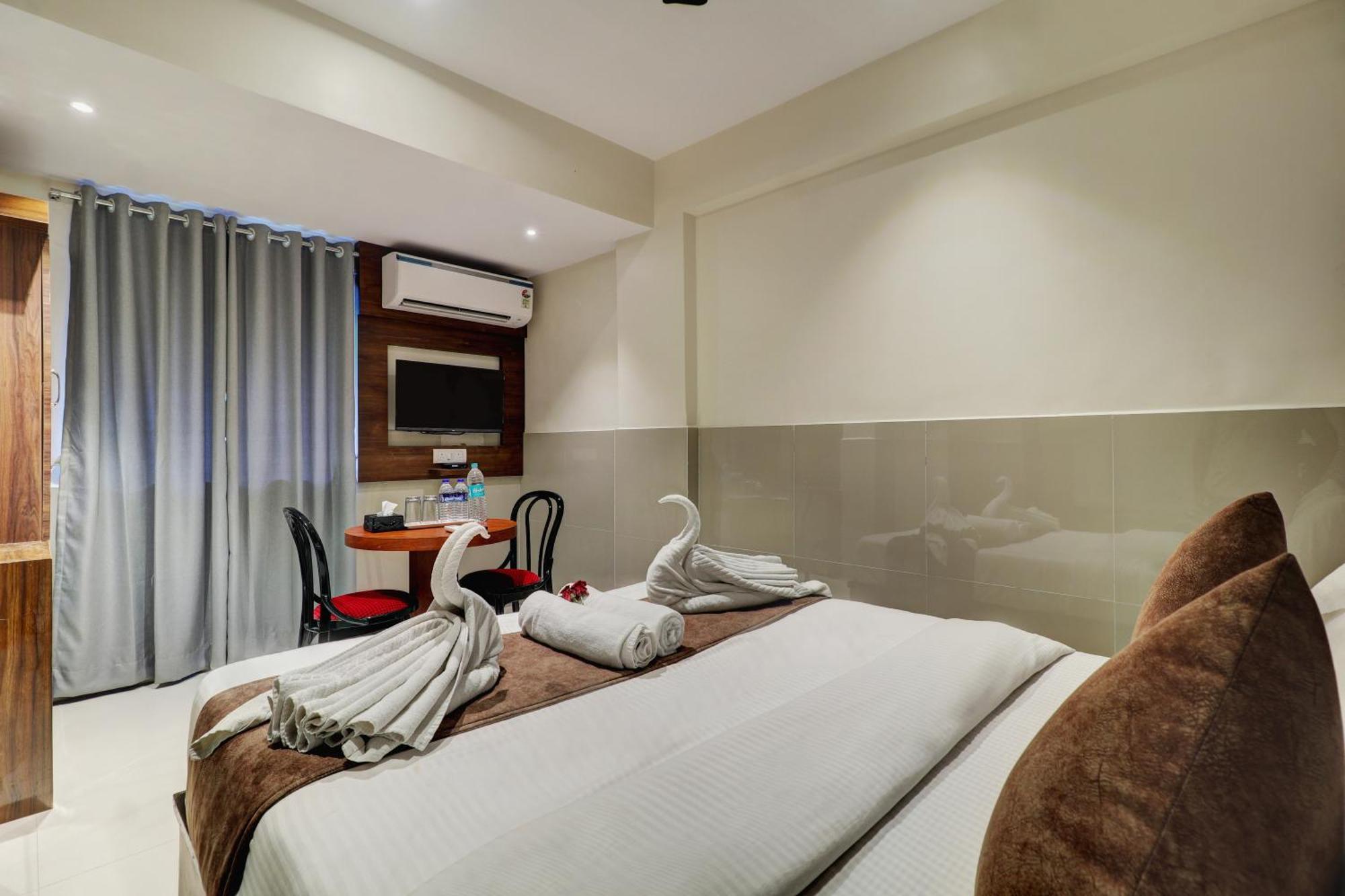 New Parimeet Residency Hotel Navi Mumbai Eksteriør billede