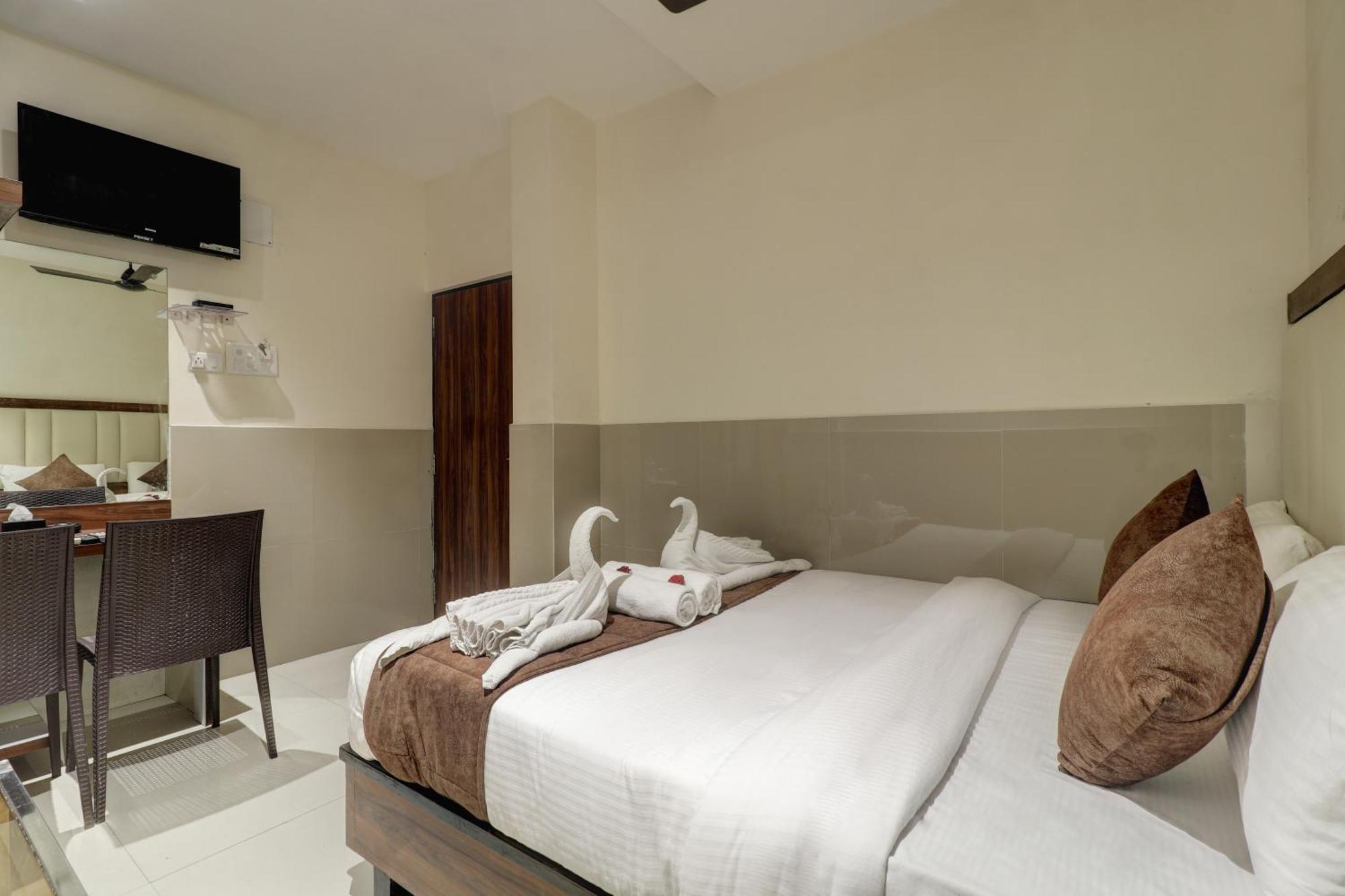 New Parimeet Residency Hotel Navi Mumbai Eksteriør billede