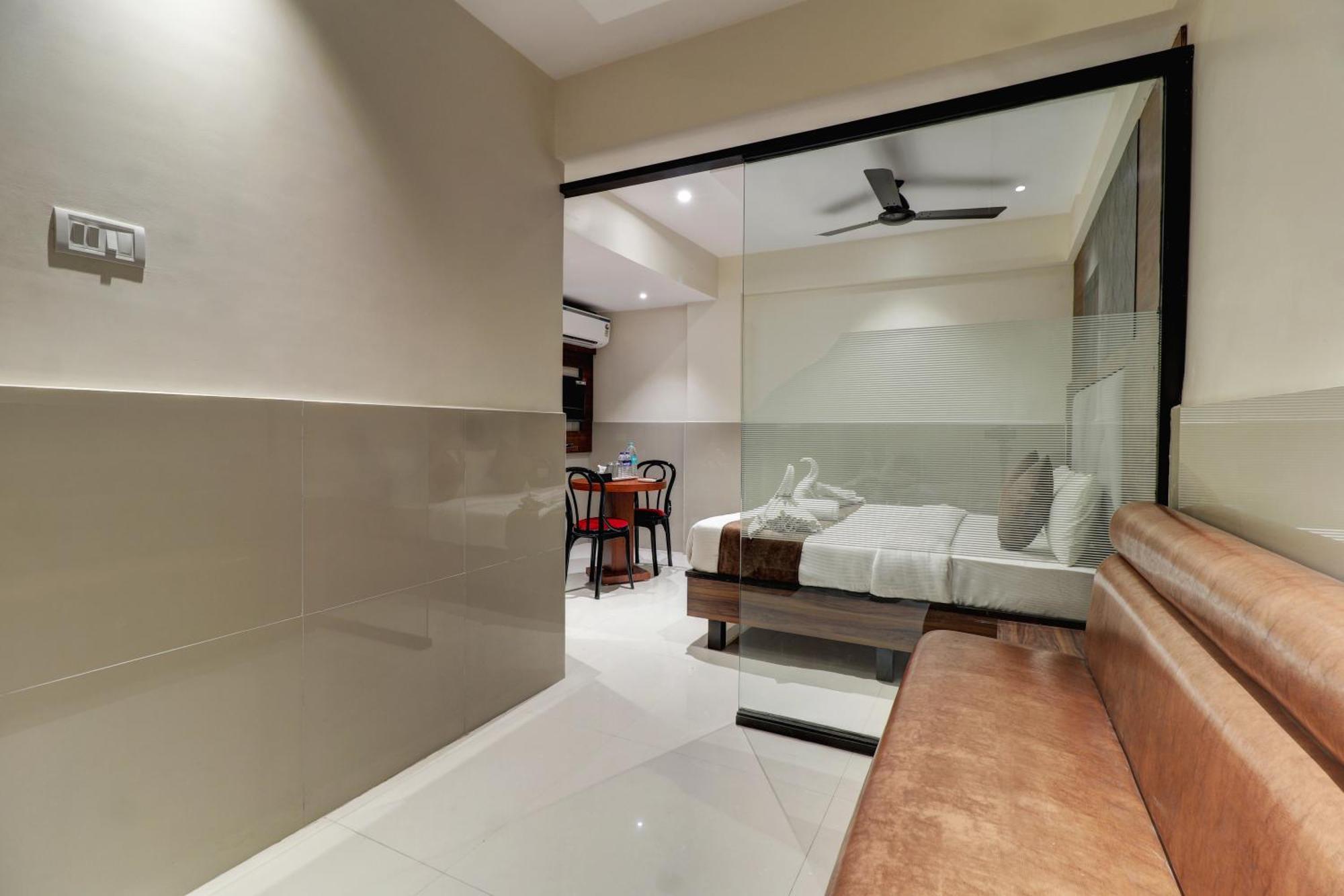New Parimeet Residency Hotel Navi Mumbai Eksteriør billede