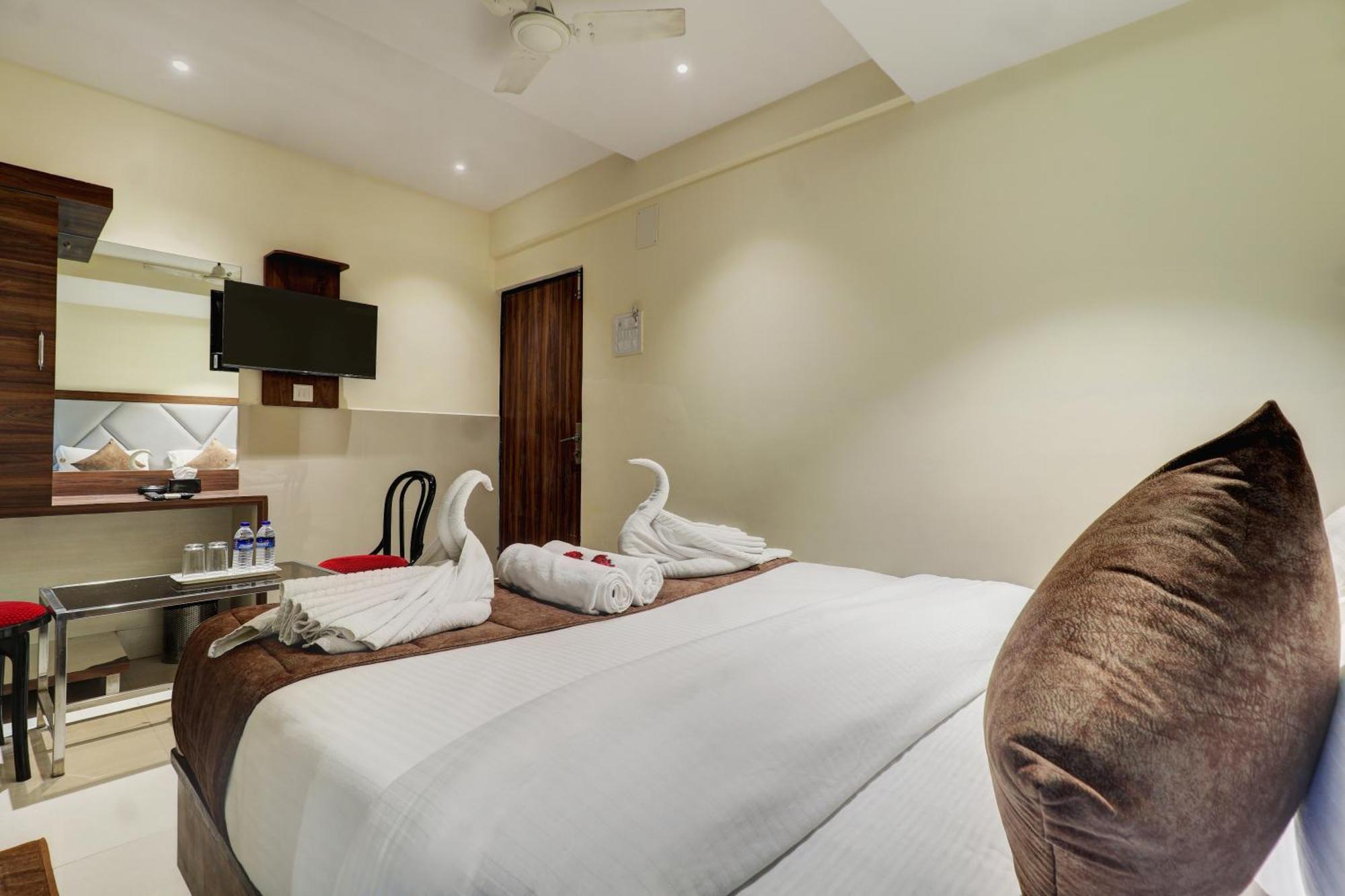 New Parimeet Residency Hotel Navi Mumbai Eksteriør billede